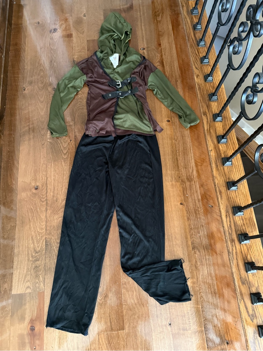 Medieval Outlaw Robin Hood Boy XL (14-16) Hoodie Attached
